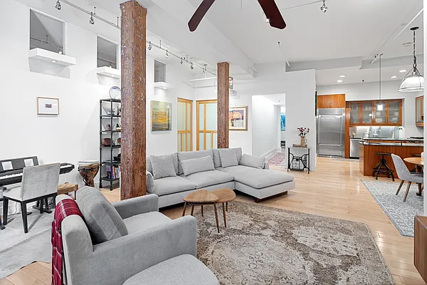 Sold by Compass | media 7