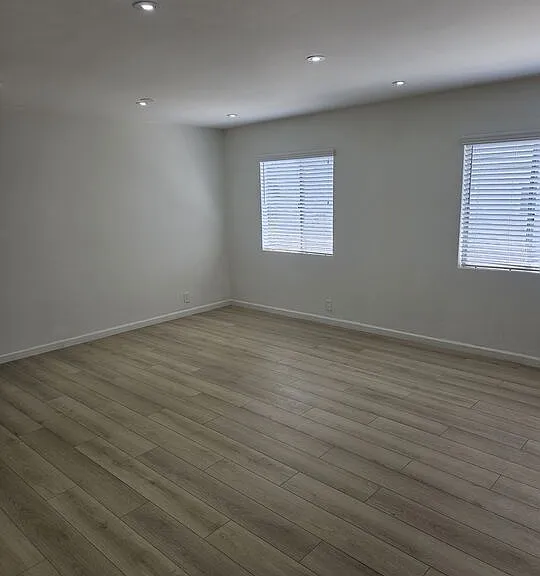 10836 Camarillo St #4 — Photo 3