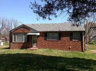 162 Quinn Rd, Wellford, SC 29385