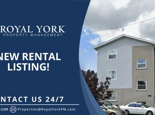 6177 McLeod Rd #2, Niagara Falls, ON L2G 3E7