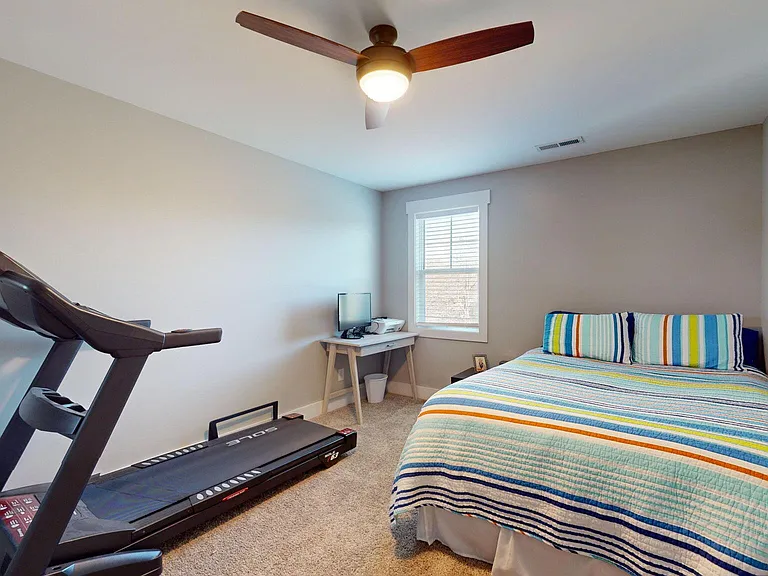 113 Bogue Harbor Ct — Photo 24