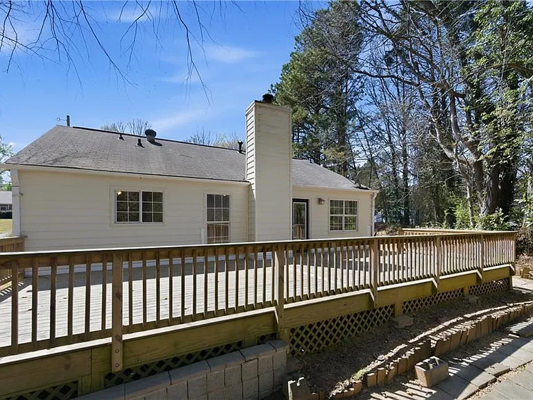 201 Colony Springs Dr — Photo 35
