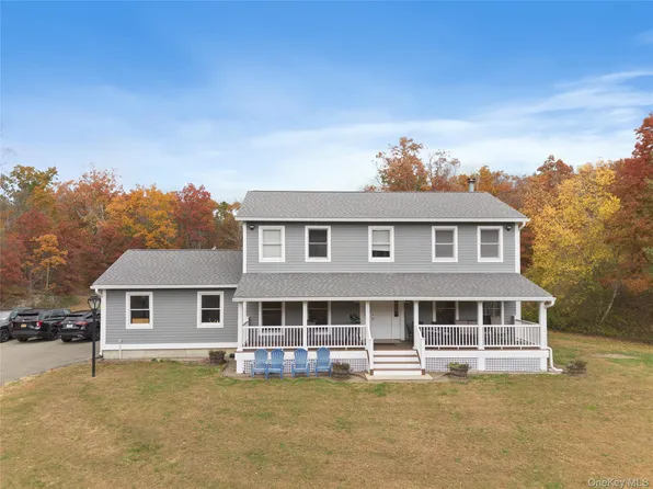 216 North Road, Red Hook, NY 12571