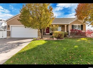 5133 W Woodridge Dr, South Jordan, UT 84009