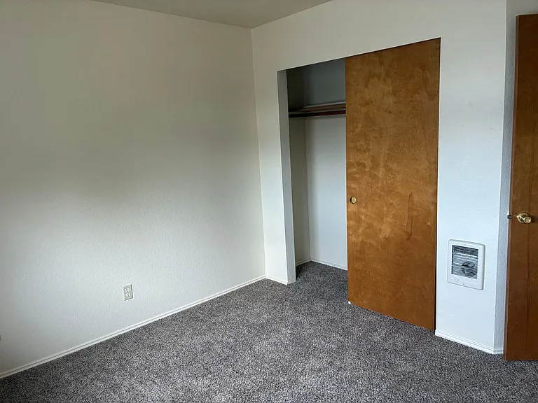 3400 E College Way — Photo 9