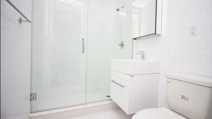 Rented by Dallien Realty Limited Liability Company | media 10
