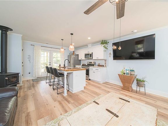 4th image of 197 Gwyn St