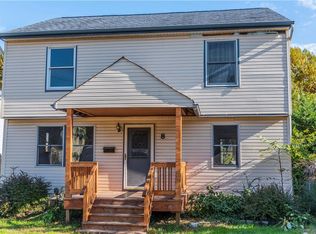 8 Roosevelt Ter, Edison, NJ 08837