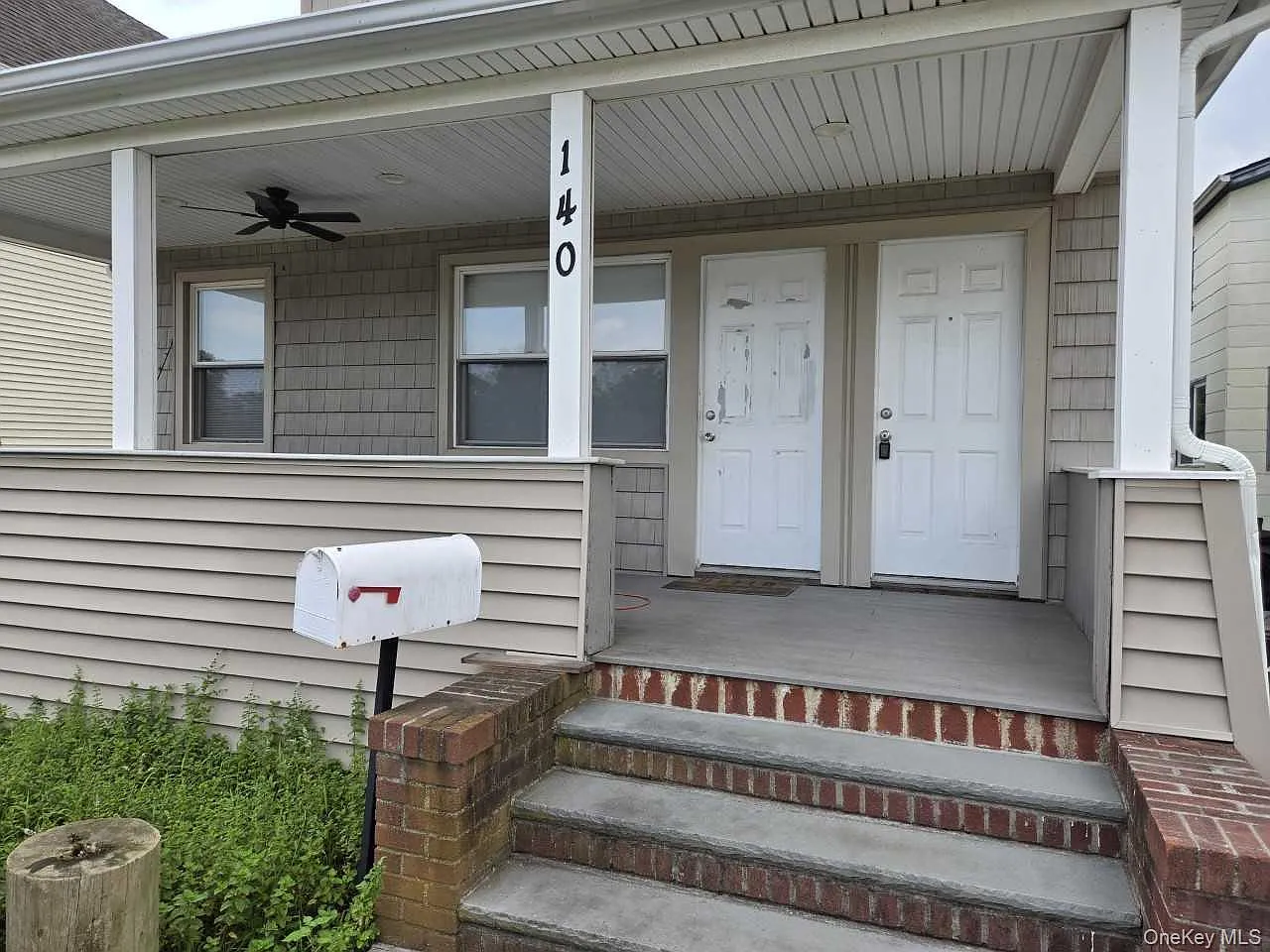 1 bed, 1.0 bath, 550 sqft, $2,300 — Photo 1