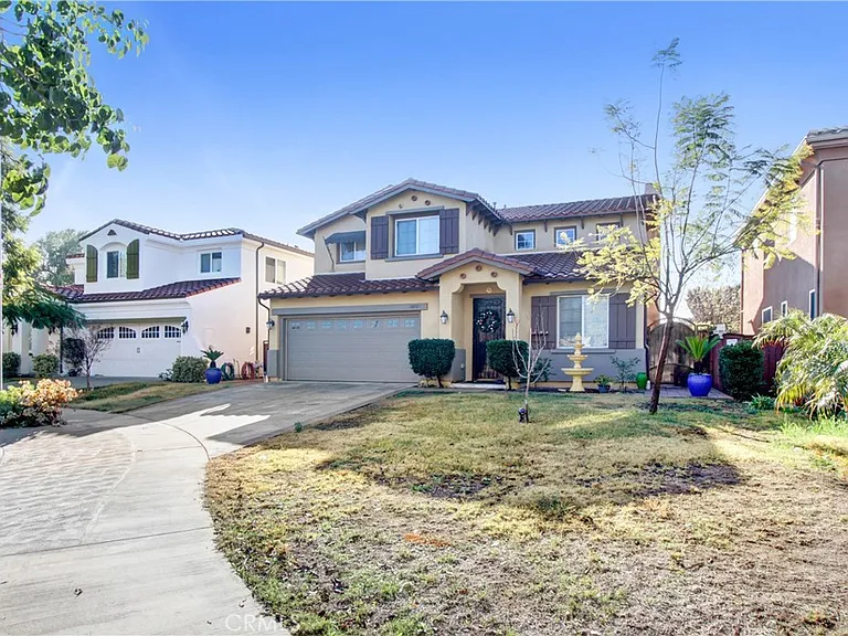20724 Napa St — Photo 1