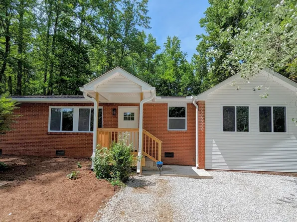 3024 Roane State Hwy, Harriman, TN 37748