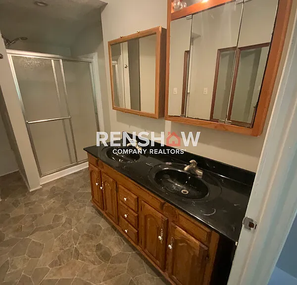 818 S Lexington St — Photo 8