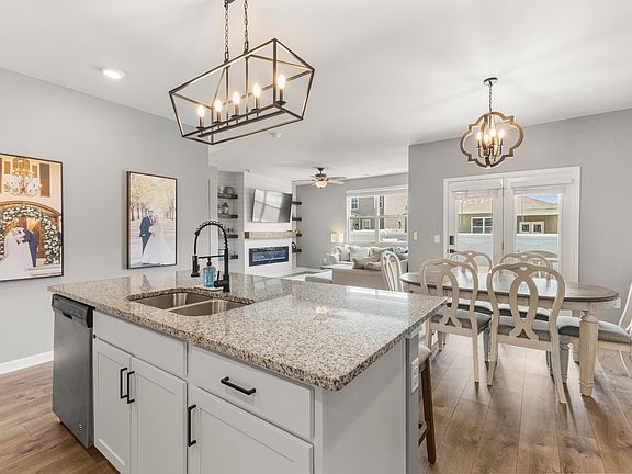 4th image of 2055 Tate Farm Ln