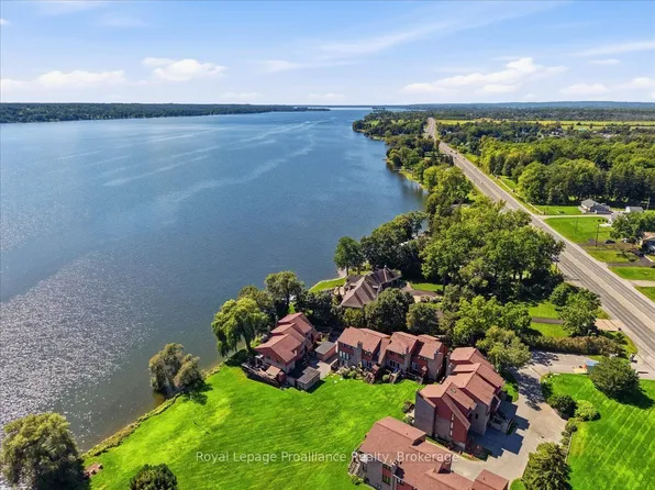 1798 Old Highway 2 Unit 10, Quinte West, ON K8N 4Z2