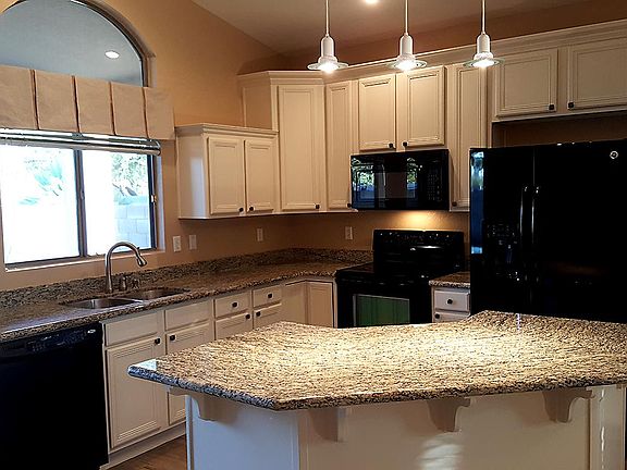 3rd image of 17797 N 81st Way