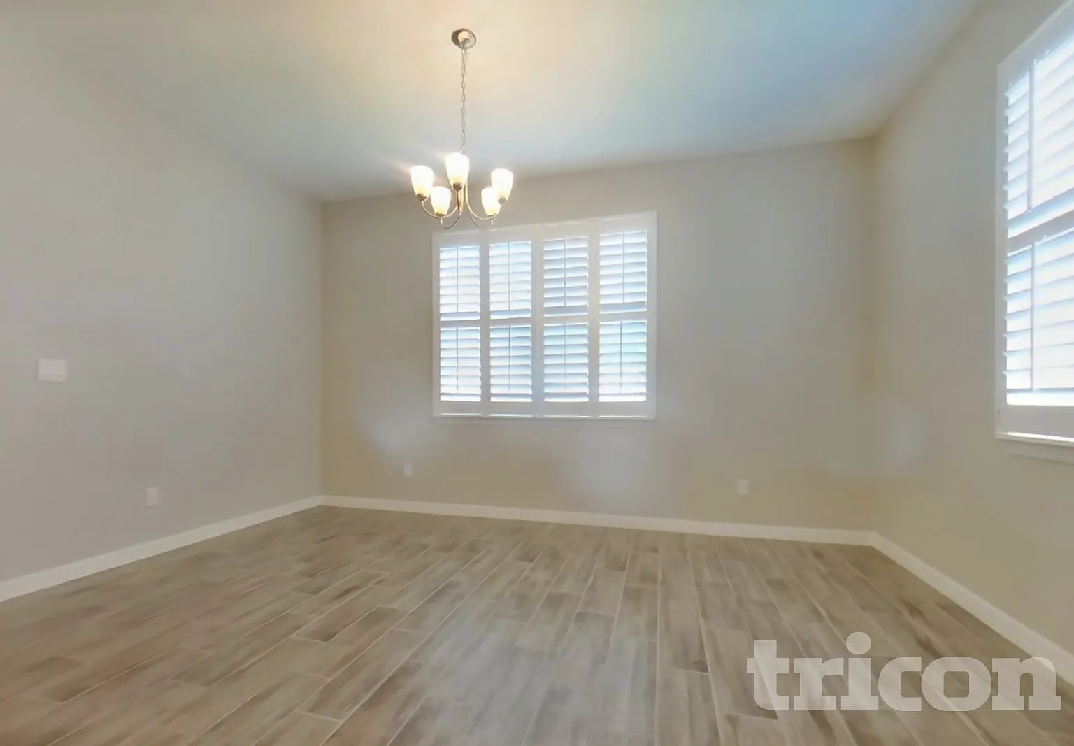 37028 Scenic Pine Drive Grand Island FL — Photo 3