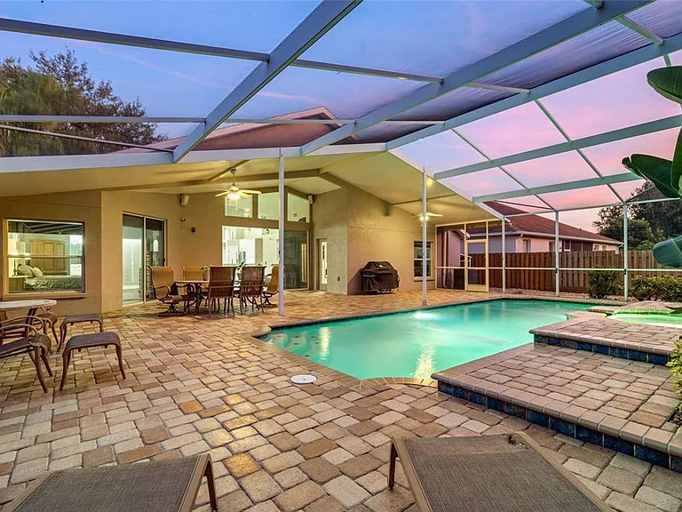 119 Kiana Dr — Photo 32