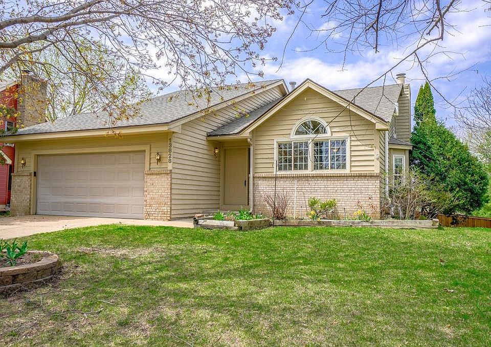 13828 Sunset Lake Dr, Burnsville, MN 55337 Zillow