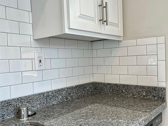 Power outlets for each countertop.