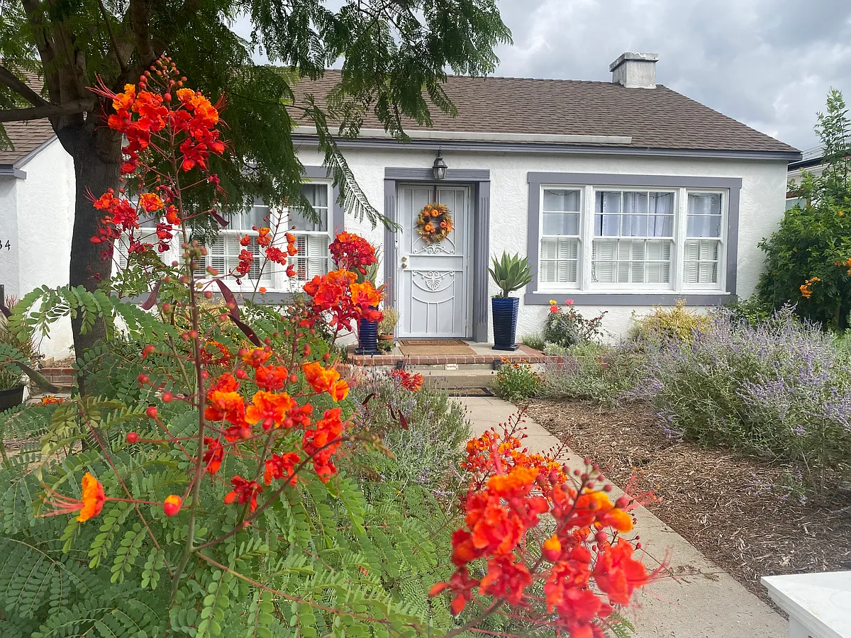 Photo 1 of 30 - 7134 Hybeth Dr - La Mesa, CA Primary Photo - 7134 Hybeth Dr