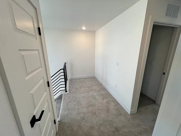 10745 Lewanee Point — Photo 4