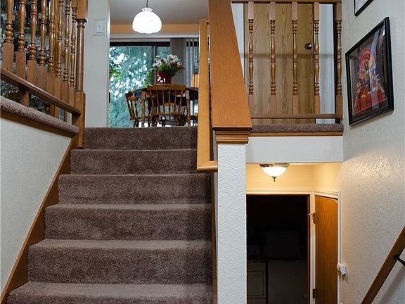 4th image of 12606 124th Street Ct E