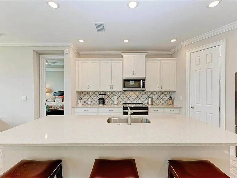 244 Villoresi Blvd — Photo 12