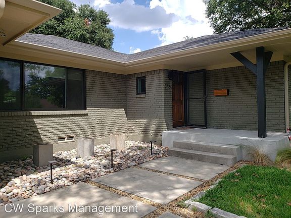 3rd image of 2969 Lavita Ln