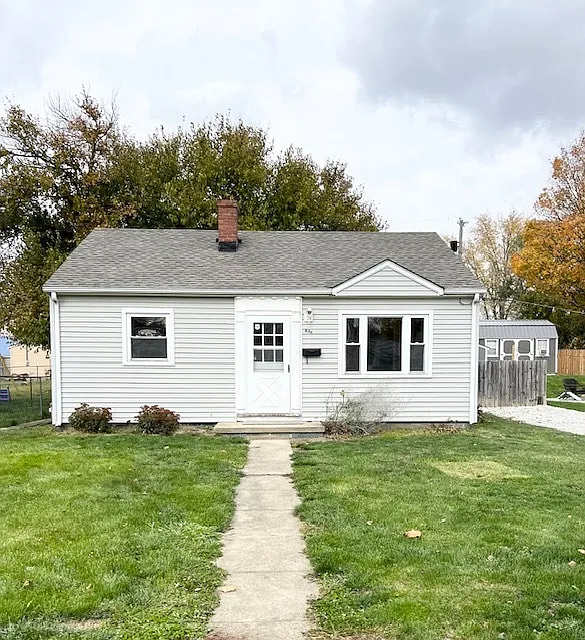 806 Cottage Ave photo 1