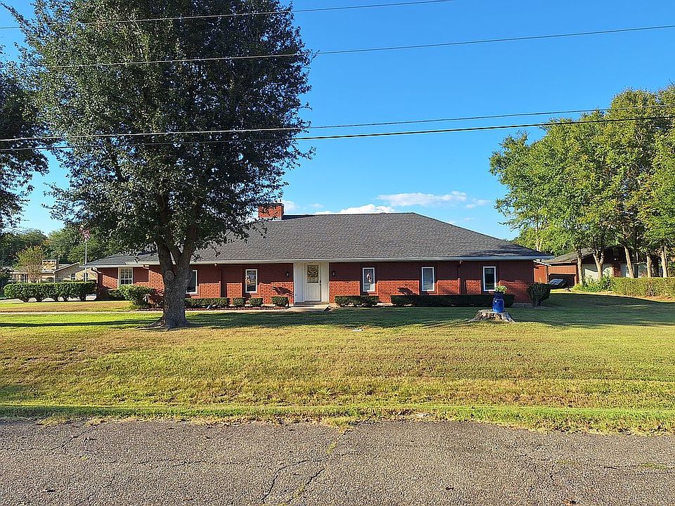427 Robinhood Ln 