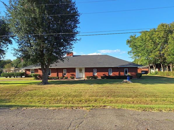 427 Robinhood Ln