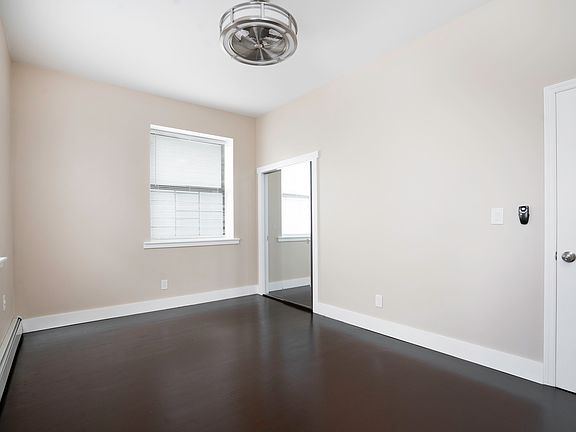 4th image of 245 W 113th St APT 6D