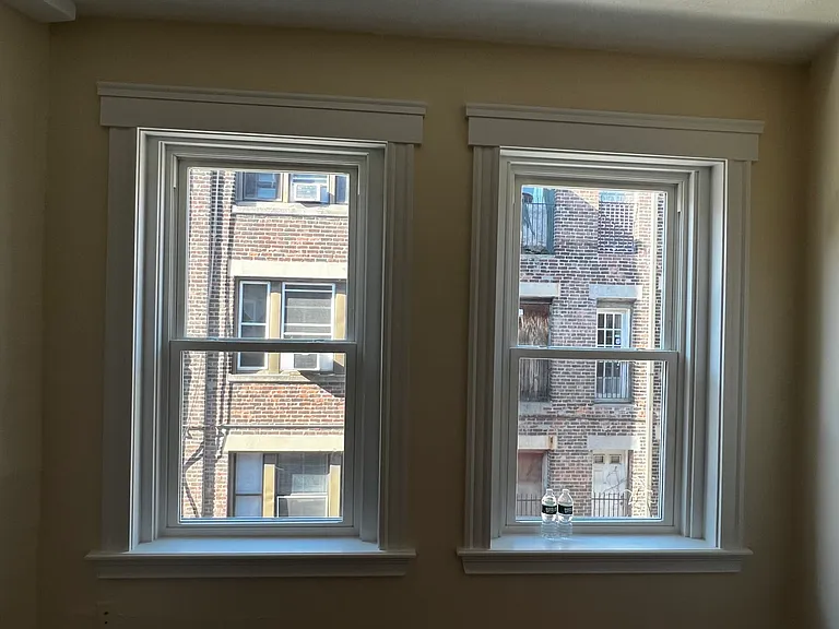 883 Huntington Ave — Photo 12