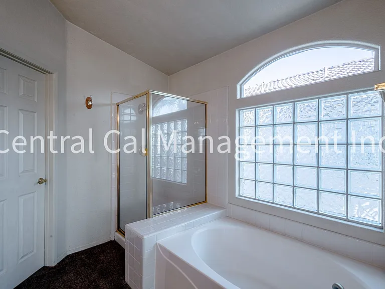 4000 Mariana Way — Photo 15