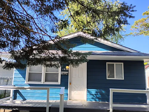 1824 Asbury St Photo 1