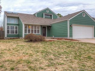 6417 E 93rd Pl, Tulsa, OK 74137