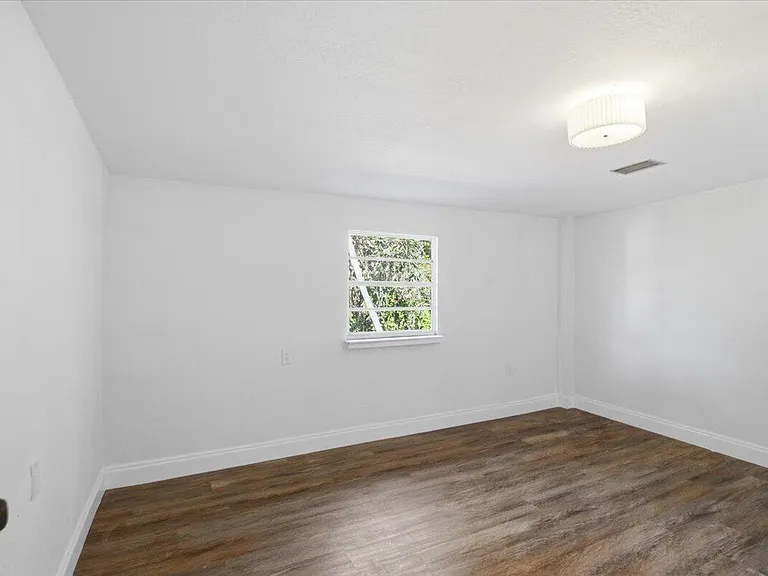 270 SW 10th Ave #1 — Photo 20