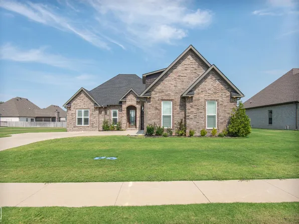 3624 Lake Pointe Cv, Jonesboro, AR 72404