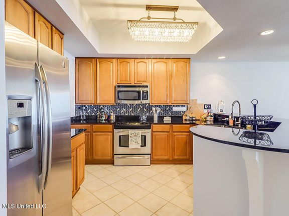 4th image of 2668 Beach Blvd Unit 1505