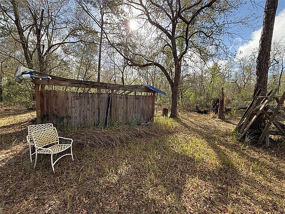 3rd image of 12708 Farmettes Rd