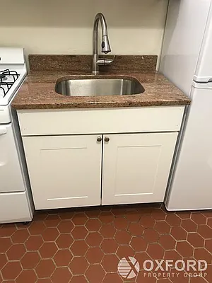 Rented by Oxford Property Group | media 28