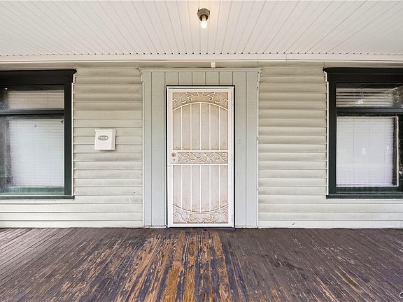 3rd image of 338 Garfield Ave