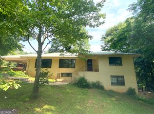 210 Poplar Rd, Newnan, GA 30263