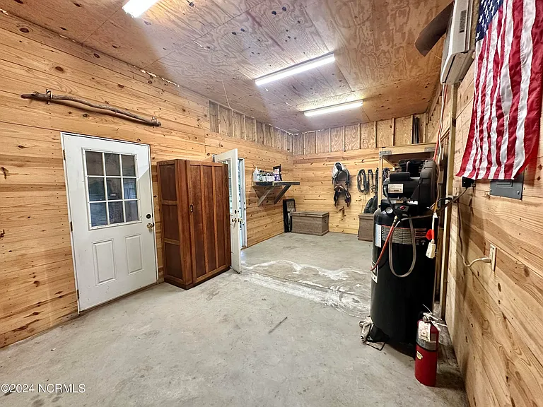 146 Wooster Rd — Photo 18