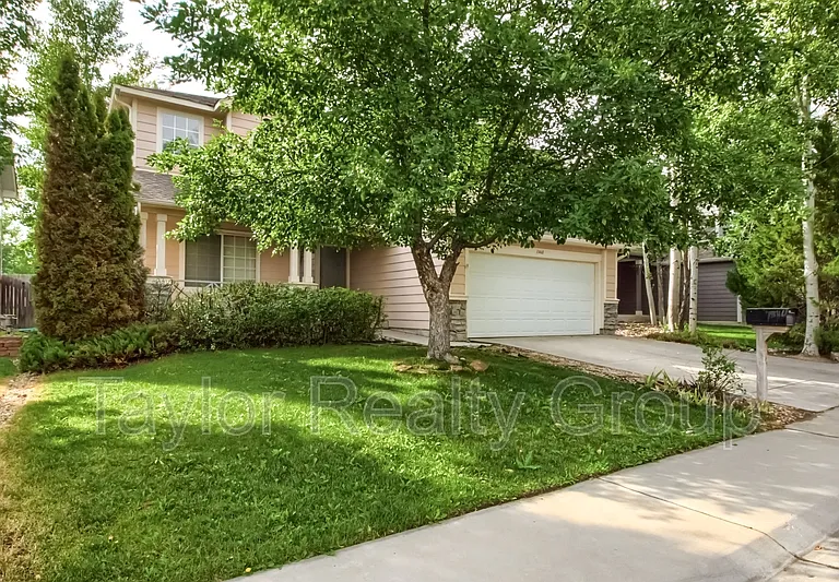 13460 Vine St — Photo 31