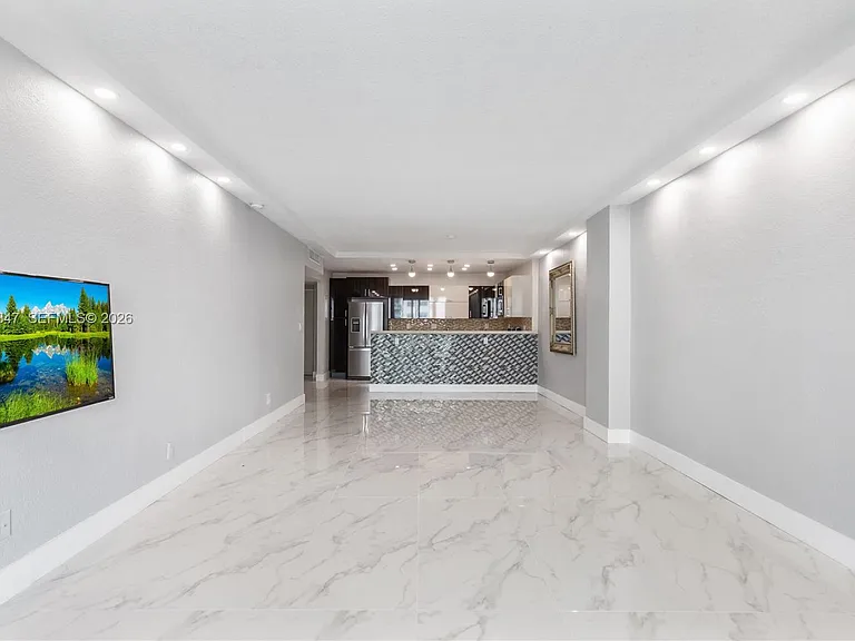 19380 Collins Ave #507 — Photo 17
