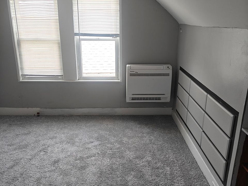 1st image of 107 Belle Ave