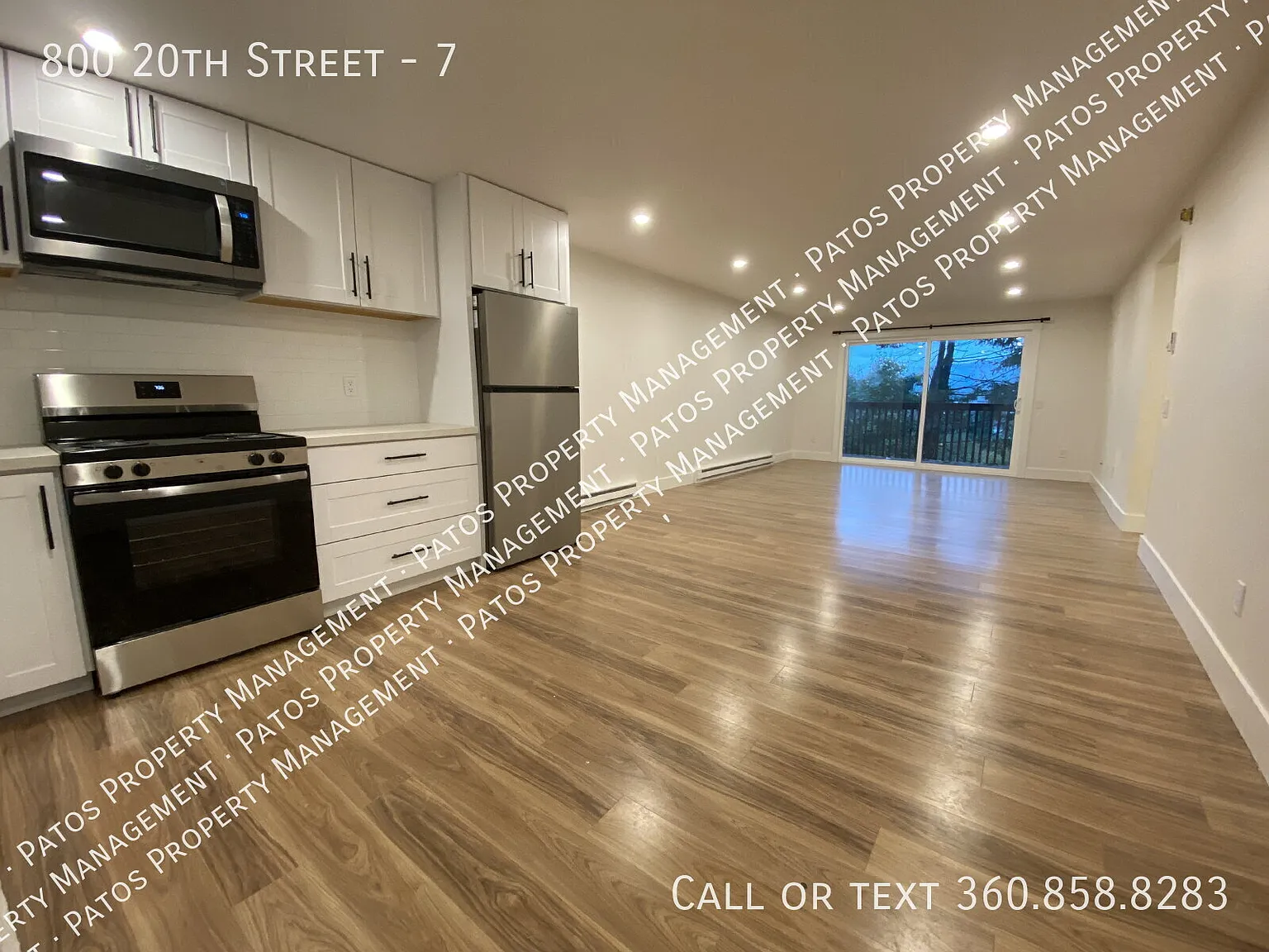 Spacious 2-Bedroom Fully Remodeled Apartment Near WWU — Photo 1