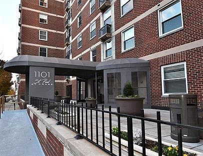 5th image of 1101 Saint Paul St Unit 308