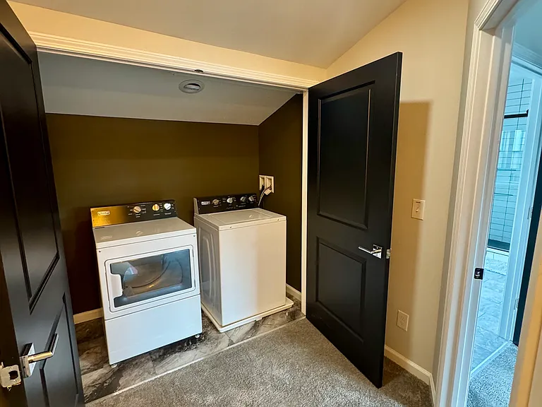 845 Blossom Way — Photo 12